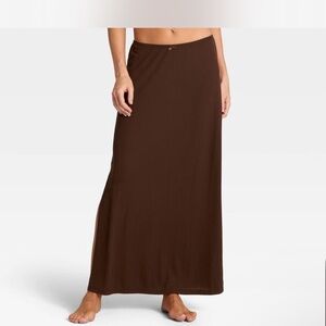 NWT AUDEN sleep Brown Maxi Skirt size M. Sleep skirt stretchy and comfy!